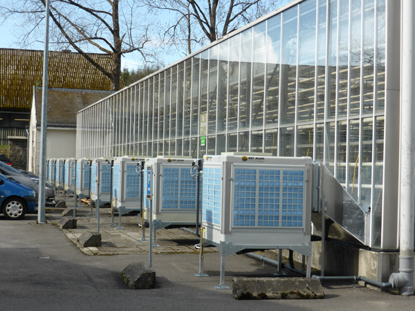 evaporative coolers in greenhouses